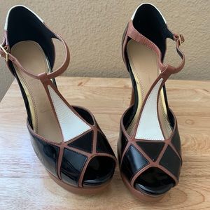 Jessica Simpson color block patent tstrap heel